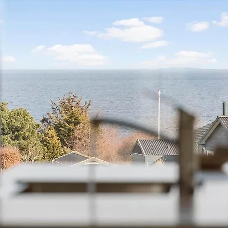 6813-allinge-aeblebakken-5